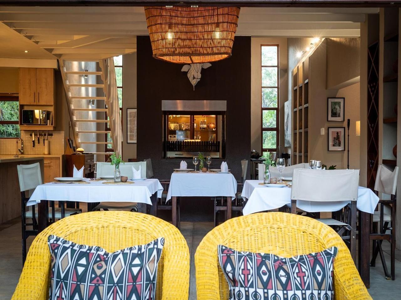 Ekhaya Bush Lodge Hoedspruit Dış mekan fotoğraf