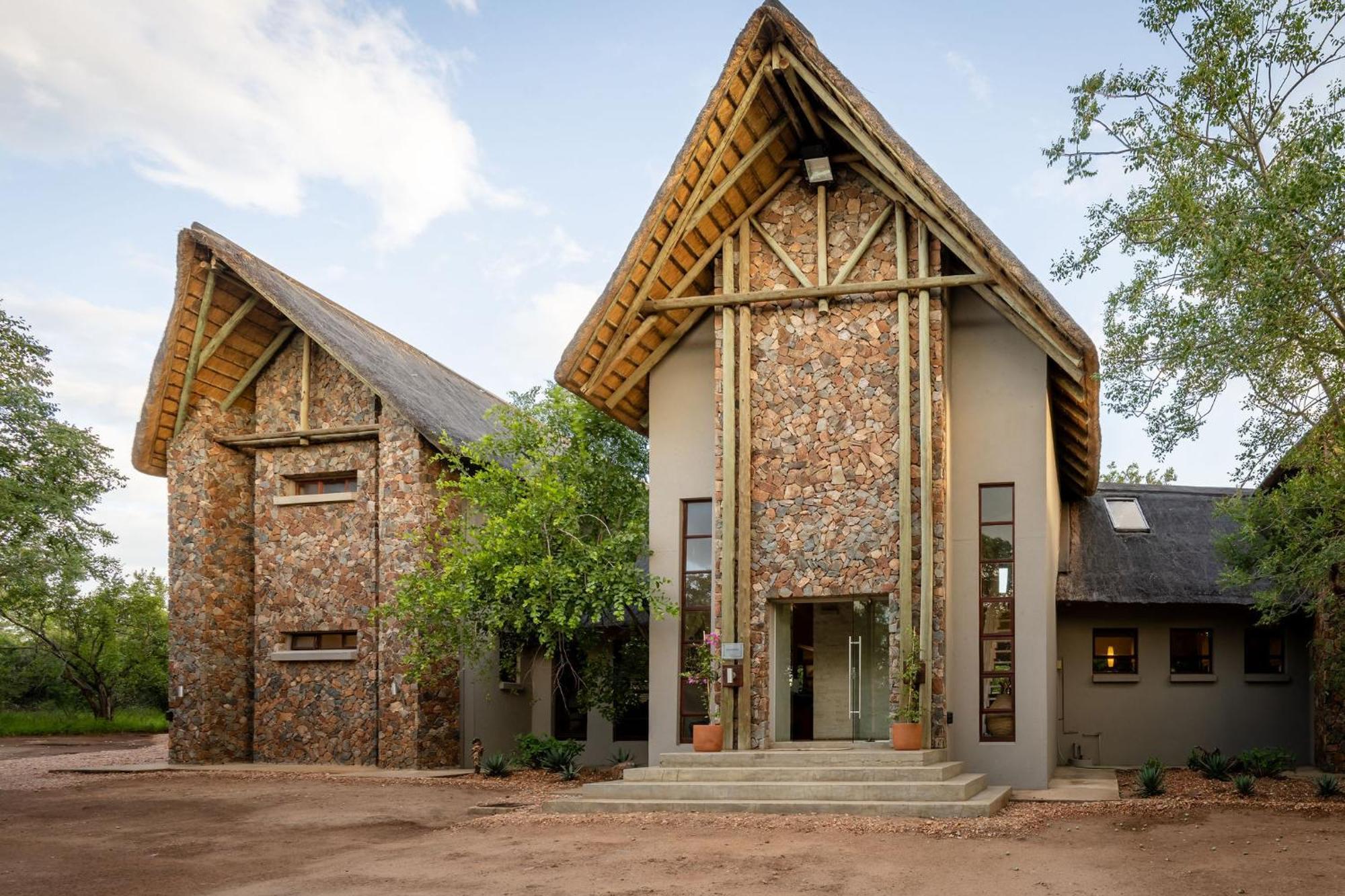 Ekhaya Bush Lodge Hoedspruit Dış mekan fotoğraf